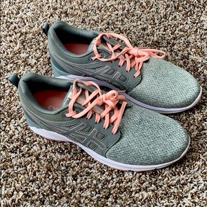 Asics Gel-Torrance Women’s sneakers